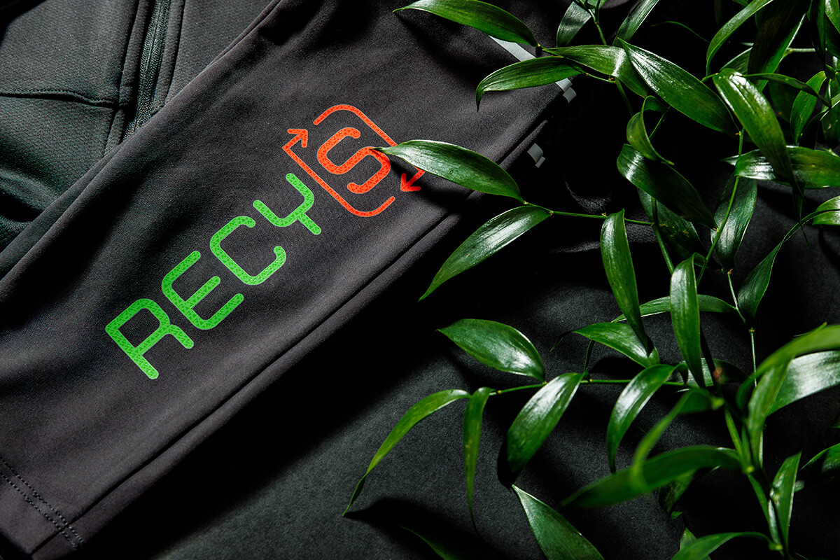 Image showing a pair of leggings with RECYS branding